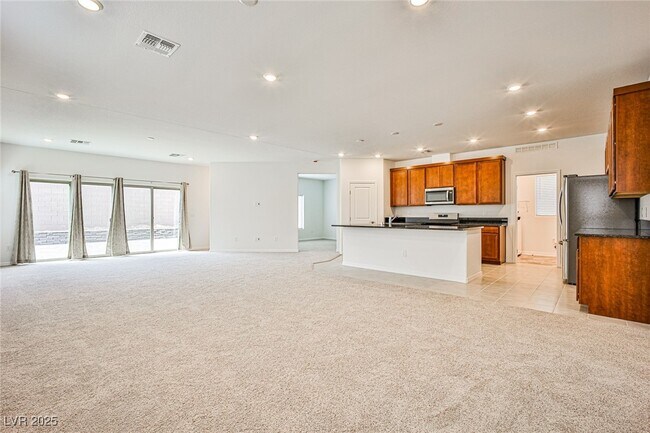 Building Photo - 7412 Legacy Pt St