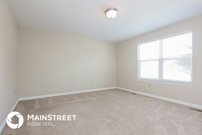 Building Photo - 3892 Affirmed Dr