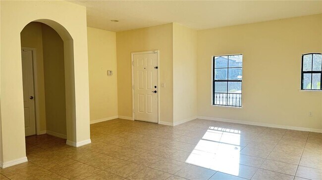 Building Photo - 2713 Kinsey Dr