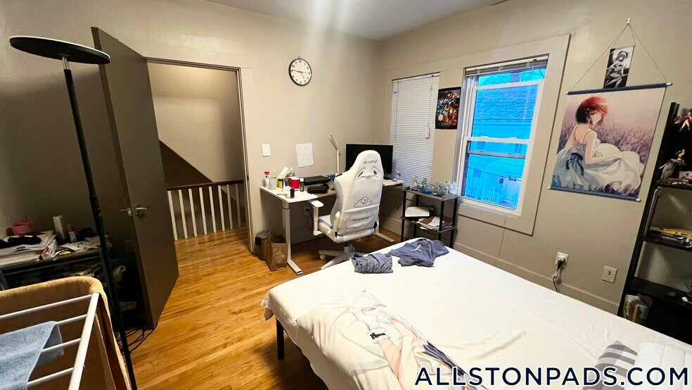 Building Photo - 23 Greylock Rd