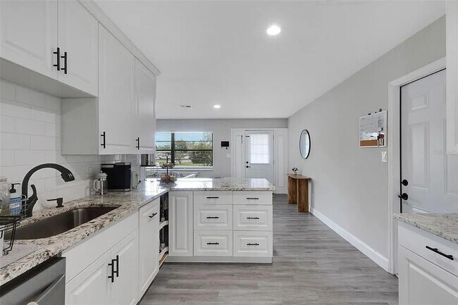Building Photo - 3857 Woodrow Ridge St