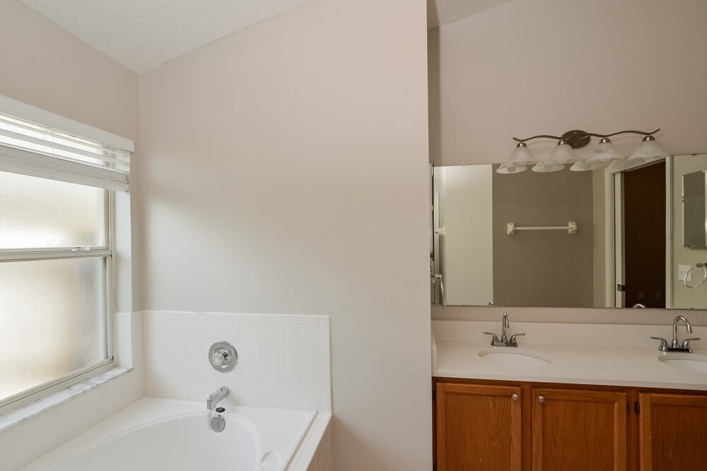 Building Photo - 2056 Cobblefield Cir