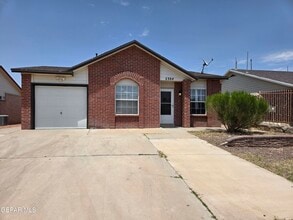 Building Photo - 2304 Tierra Serena Rd