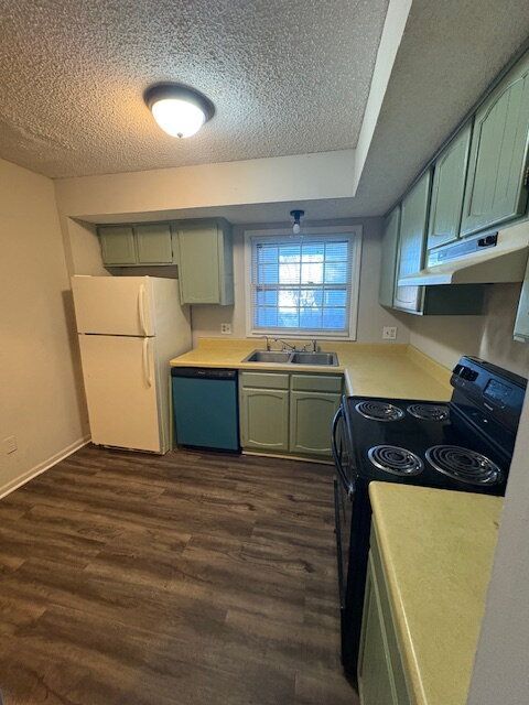 Building Photo - 126 Oakmont Dr