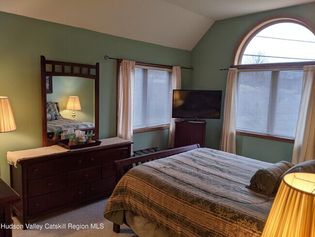 Building Photo - 274 Co Rd 65