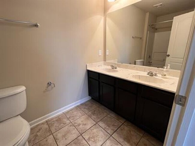 Building Photo - 133 Pitts Griffin Drive