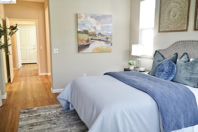 Building Photo - 340 Upton Pyne Dr