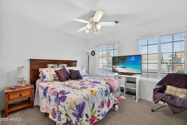 Building Photo - 1831 E Lindrick Dr