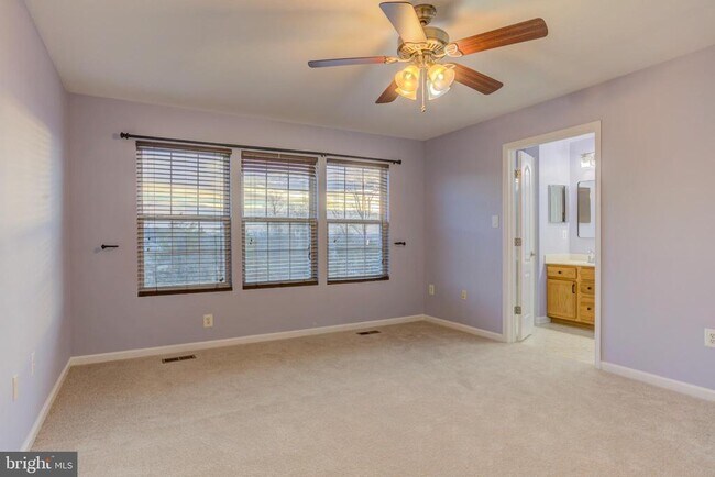 Building Photo - 20934 Houseman Terrace