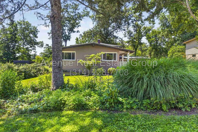 Building Photo - 6 The Knolls Ln
