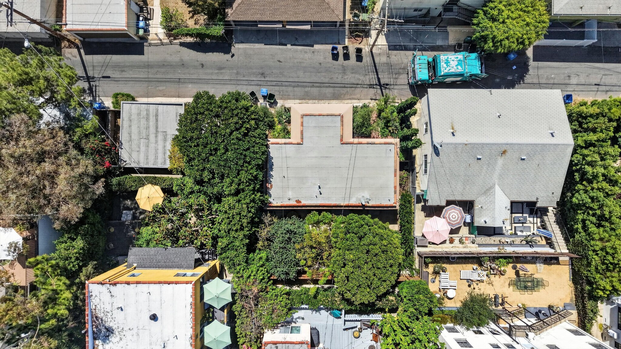 Building Photo - 1515 Rendall Pl