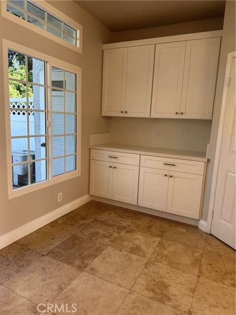 Building Photo - 28265 Paseo El Siena