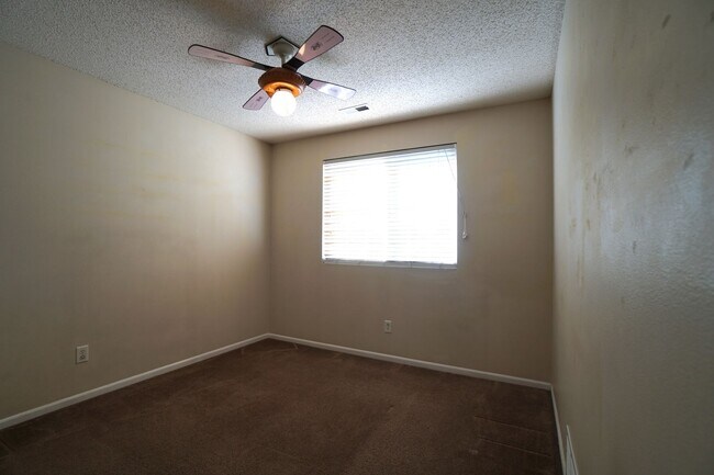 Building Photo - 7184 Westerner Dr