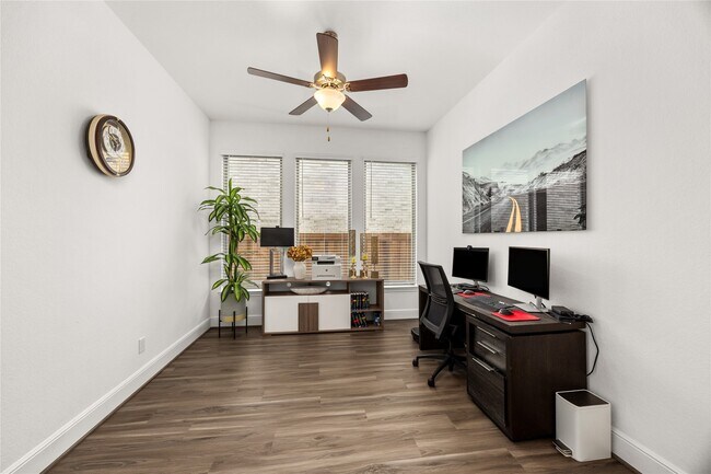 Building Photo - 13807 Dorado Pointe Dr