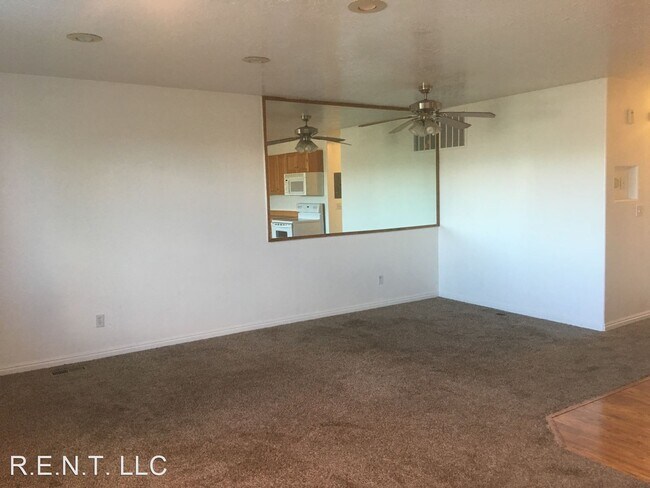 Building Photo - 1 br, 1 bath House - 3681 S 2200 W #58