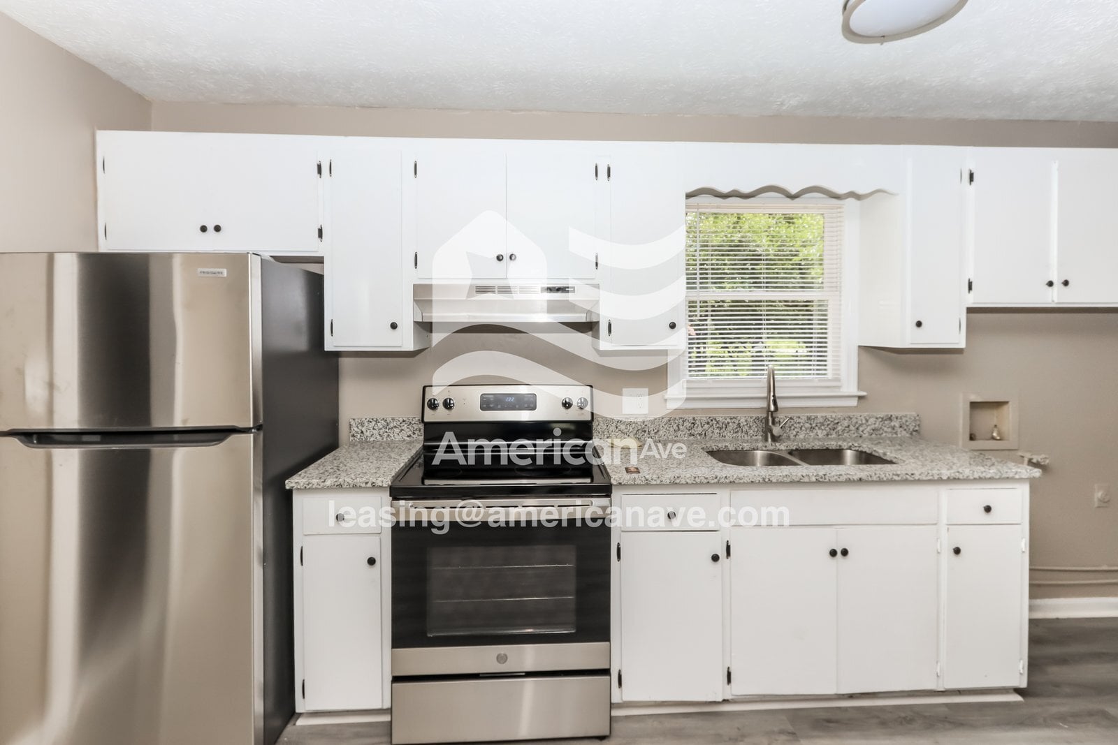 Building Photo - 145 Briarwood Cir