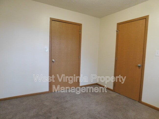 Building Photo - 152 Cardinal Wy