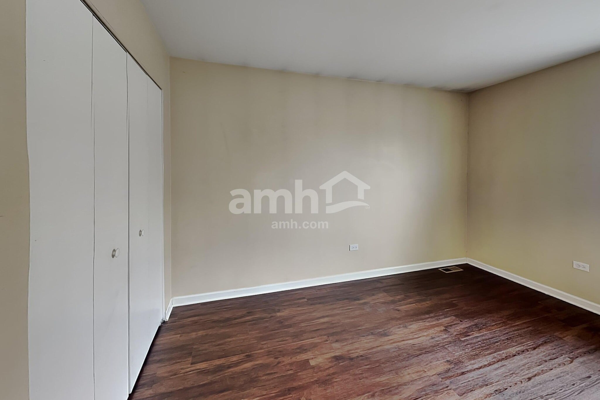 Building Photo - 5301 Sunmeadow Dr