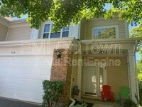 Building Photo - 232 Hawk Ct