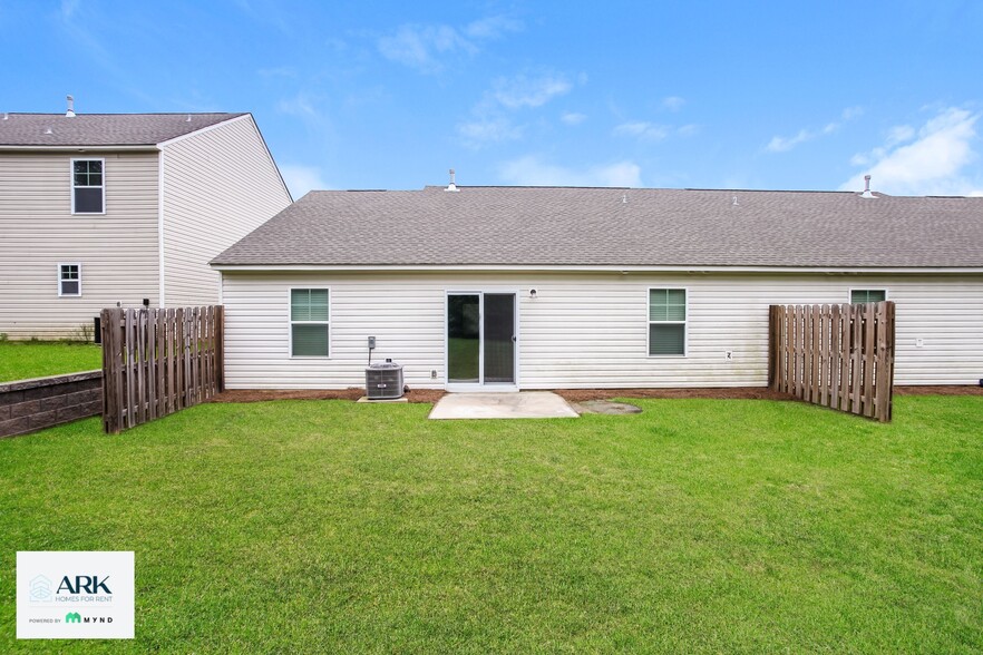Building Photo - 264 Wahoo Cir