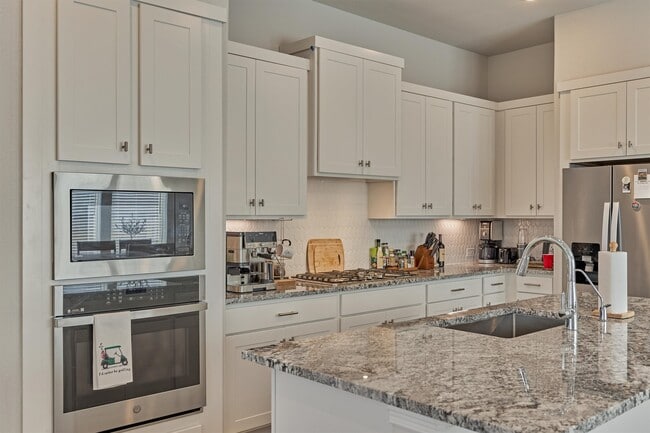 Building Photo - 160 Dove Springs Ct