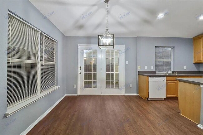 Building Photo - 7808 Salton Ln