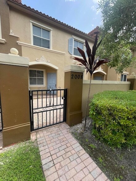 Primary Photo - 6549 Diamond Springs Terrace