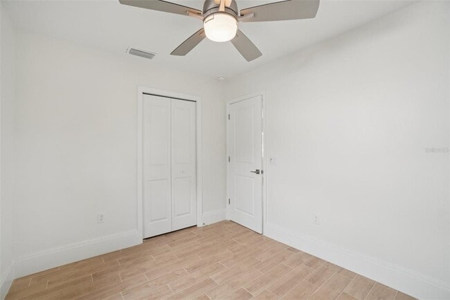 Building Photo - 9008 Bay St NE