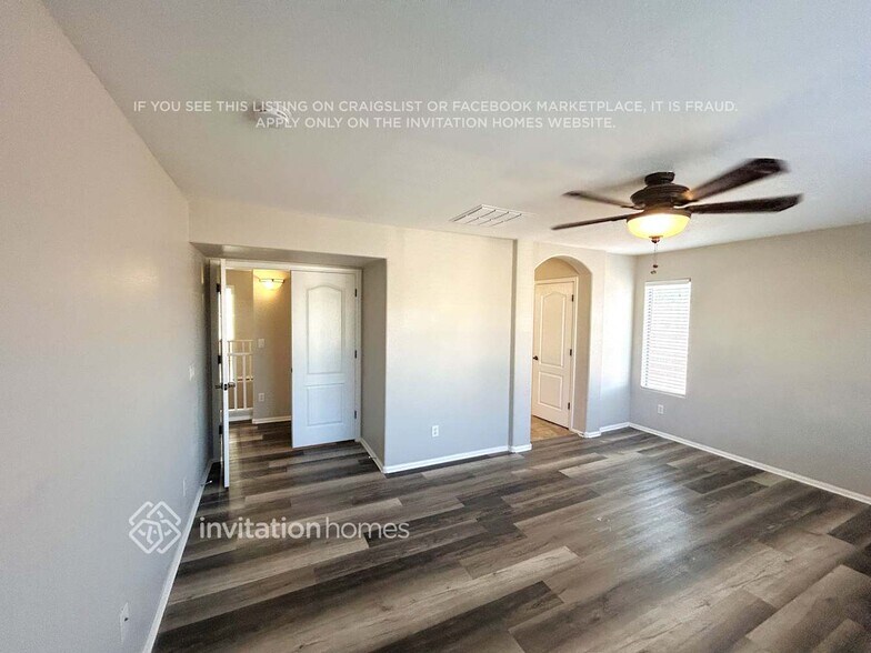 Building Photo - 2173 S 160th Ln