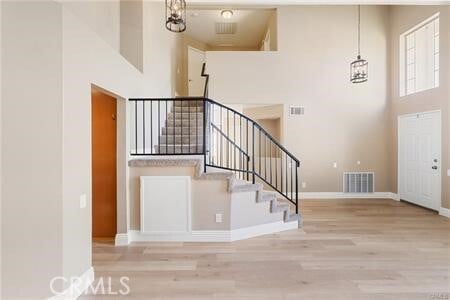 Building Photo - 422 Tartan Way