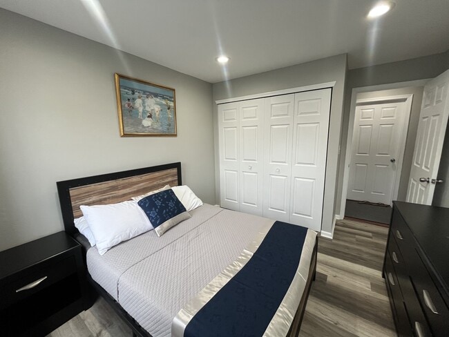 Building Photo - 67 US-1