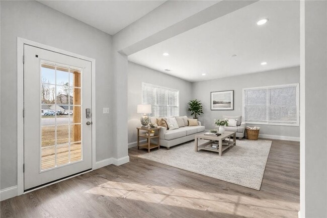 Building Photo - 450 Oliver Ridge Dr