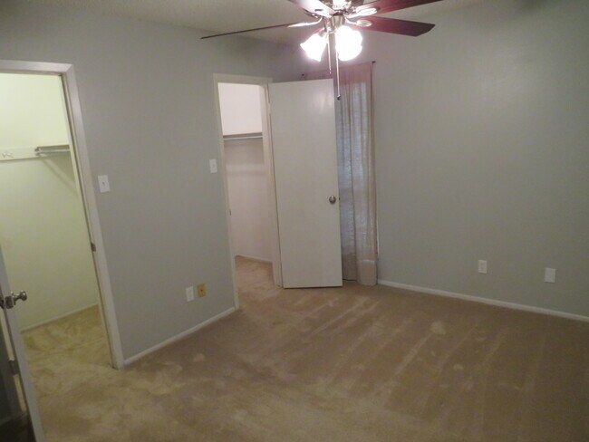 Building Photo - 3843 Barrington St