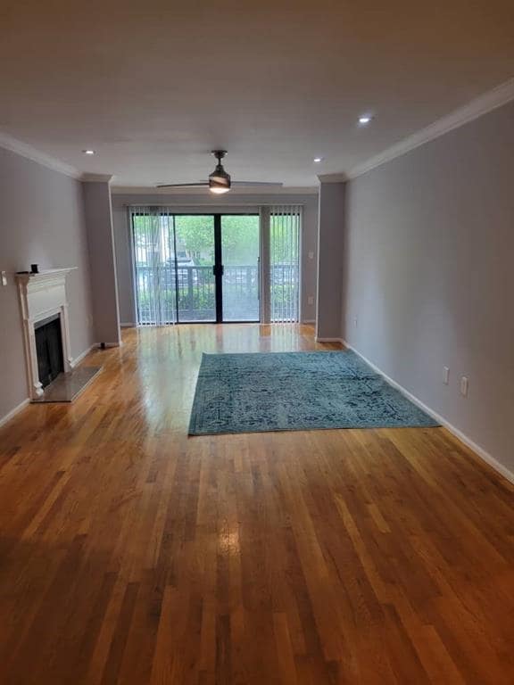 Building Photo - 3116 Pine Heights Dr NE
