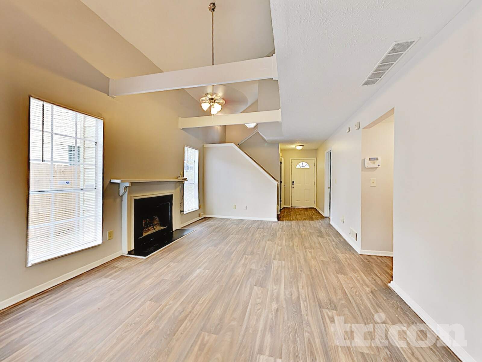 Building Photo - 1305 Old Countryside Cir