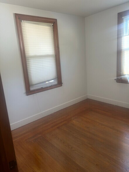 Building Photo - 28 Hammond St