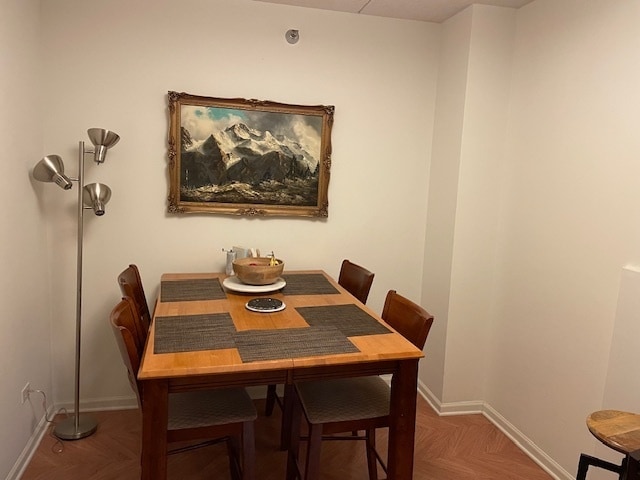 Building Photo - 410 W Mahogany Ct