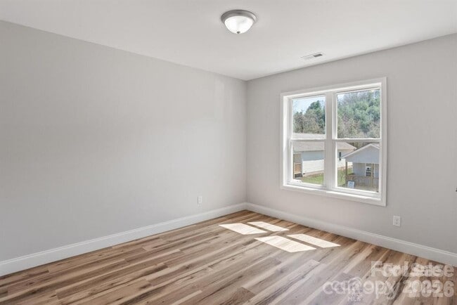 Building Photo - 135 Quinn Hill Ln