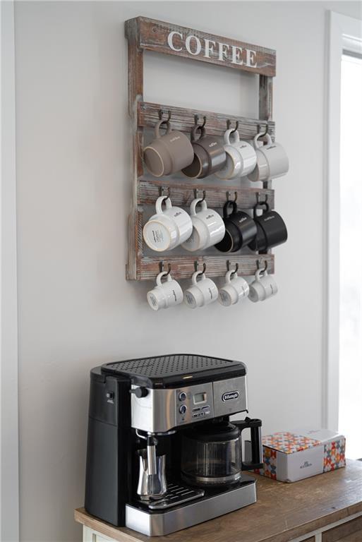 Building Photo - 262 Wood Hill Rd