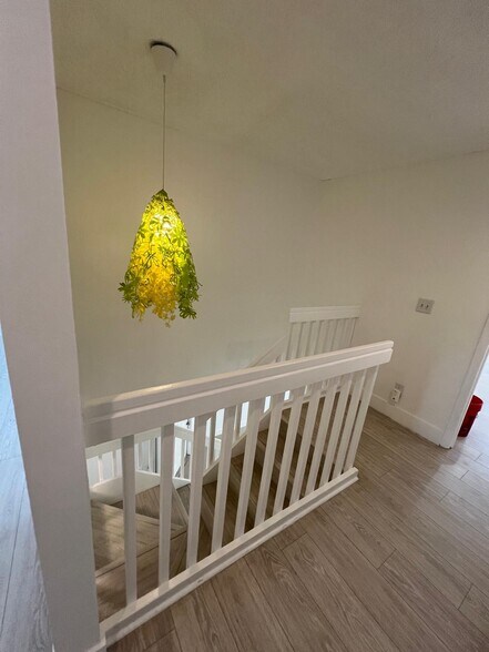 Building Photo - 1060 SW 111th Way