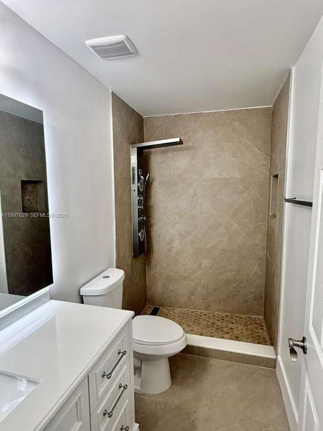 Building Photo - 10873 NW 53rd Ln