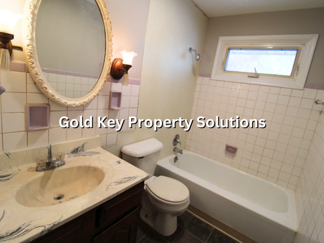 Building Photo - Roomy 4 BR 1 BA House with Back Deck and Shed SECTION 8 APPROVED