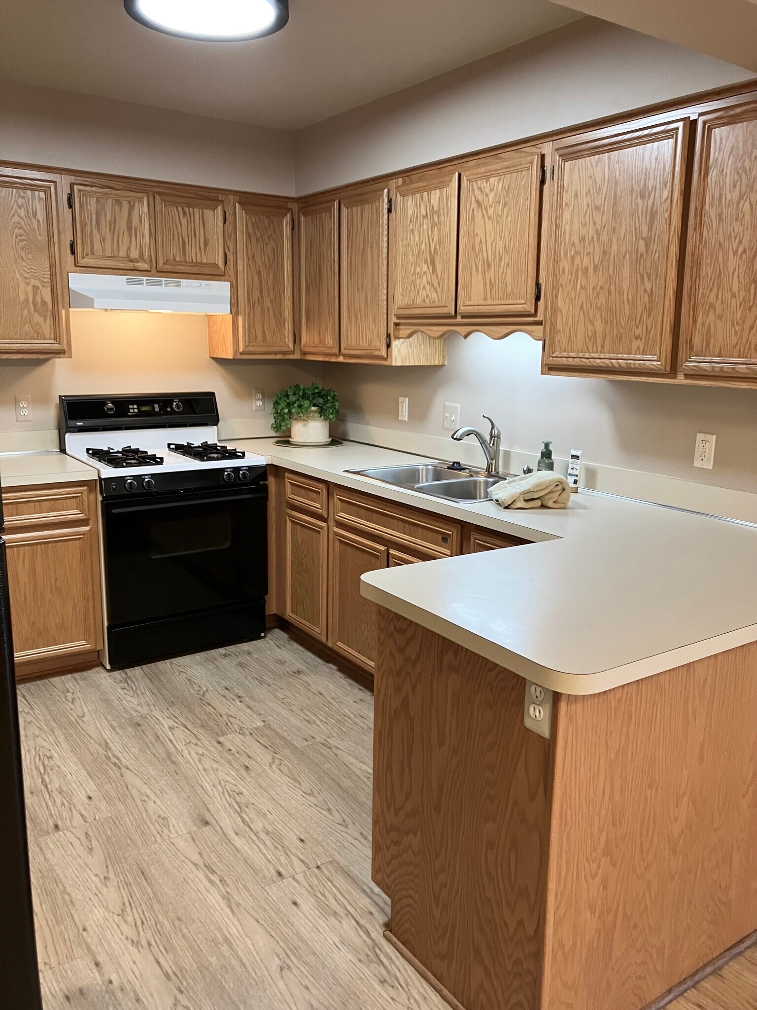 Building Photo - 26233 Annagrove Ln