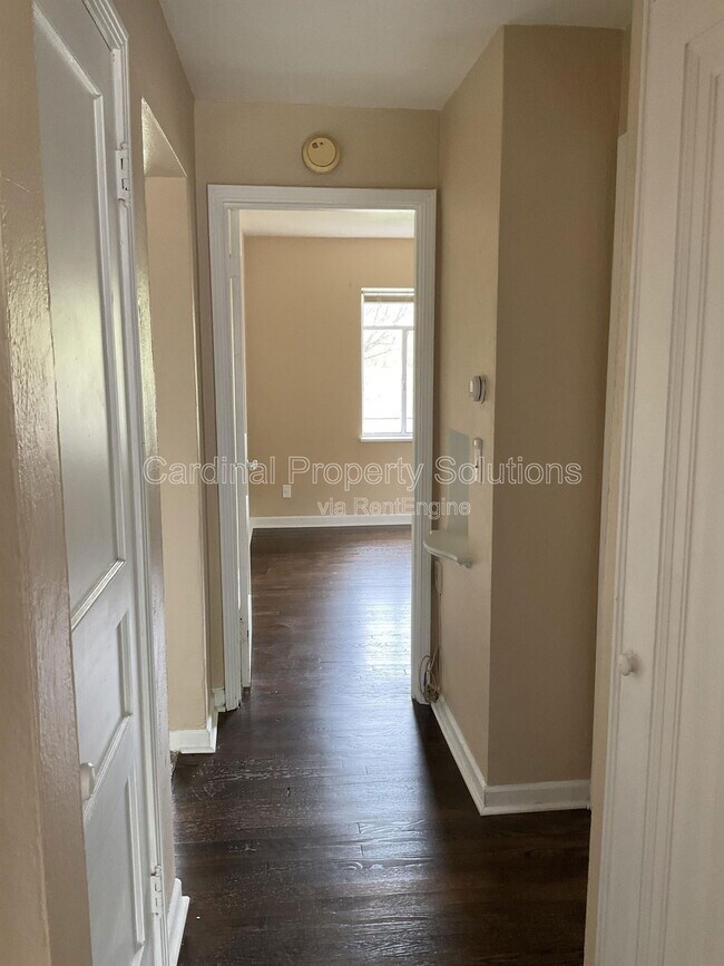 Building Photo - 109 Glenridge Pl