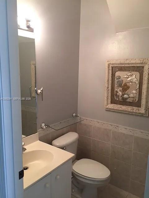 Building Photo - 1092 SW 158th Ave