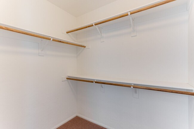 Building Photo - SINGLE HOME 3 BEDROOM 2 BATH