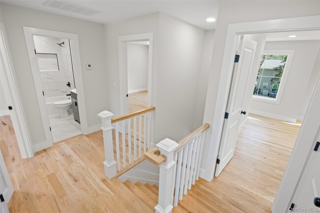Building Photo - 557 Canal Rd