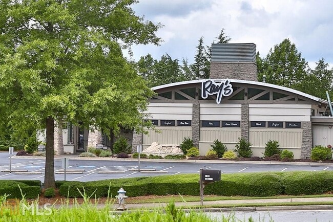 Building Photo - 10120 Windalier Way