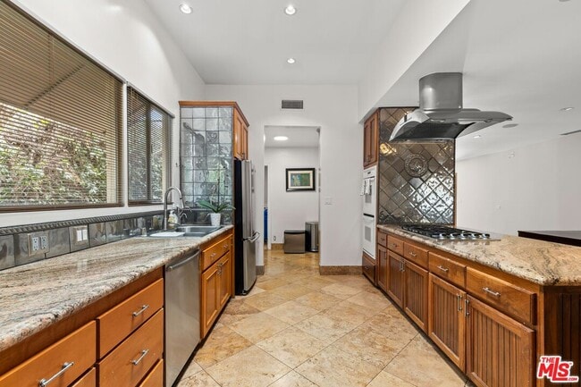 Building Photo - 12510 W Sunset Blvd