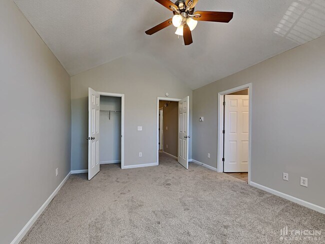 Building Photo - 4811 Heather Mill Trace